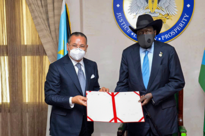 Chairman Kamel Ghribi; H.E. Salva Kiir Mayardit, President of the Republic of South Sudan