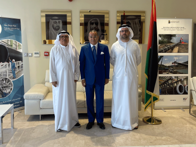 Chairman Kamel Ghribi; H.E. Qasim A. Al Sharafi, Chairman and CEO of Al Sharafi Group; H.E. Ahmed Al Sharafi, Operation Manager of Gulf Contractors.