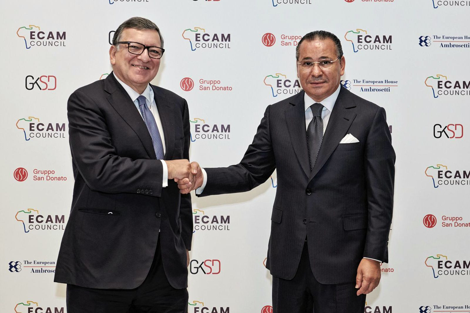 Chairman Kamel Ghribi with José Manuel Barroso, President, GAVI.