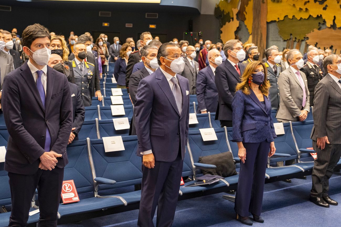 Chairman Kamel Ghribi with Honourable Maria Elisabetta Alberti Casellati, President of the Italian Senate, Roberto Speranza,Minister of Health, Italy.