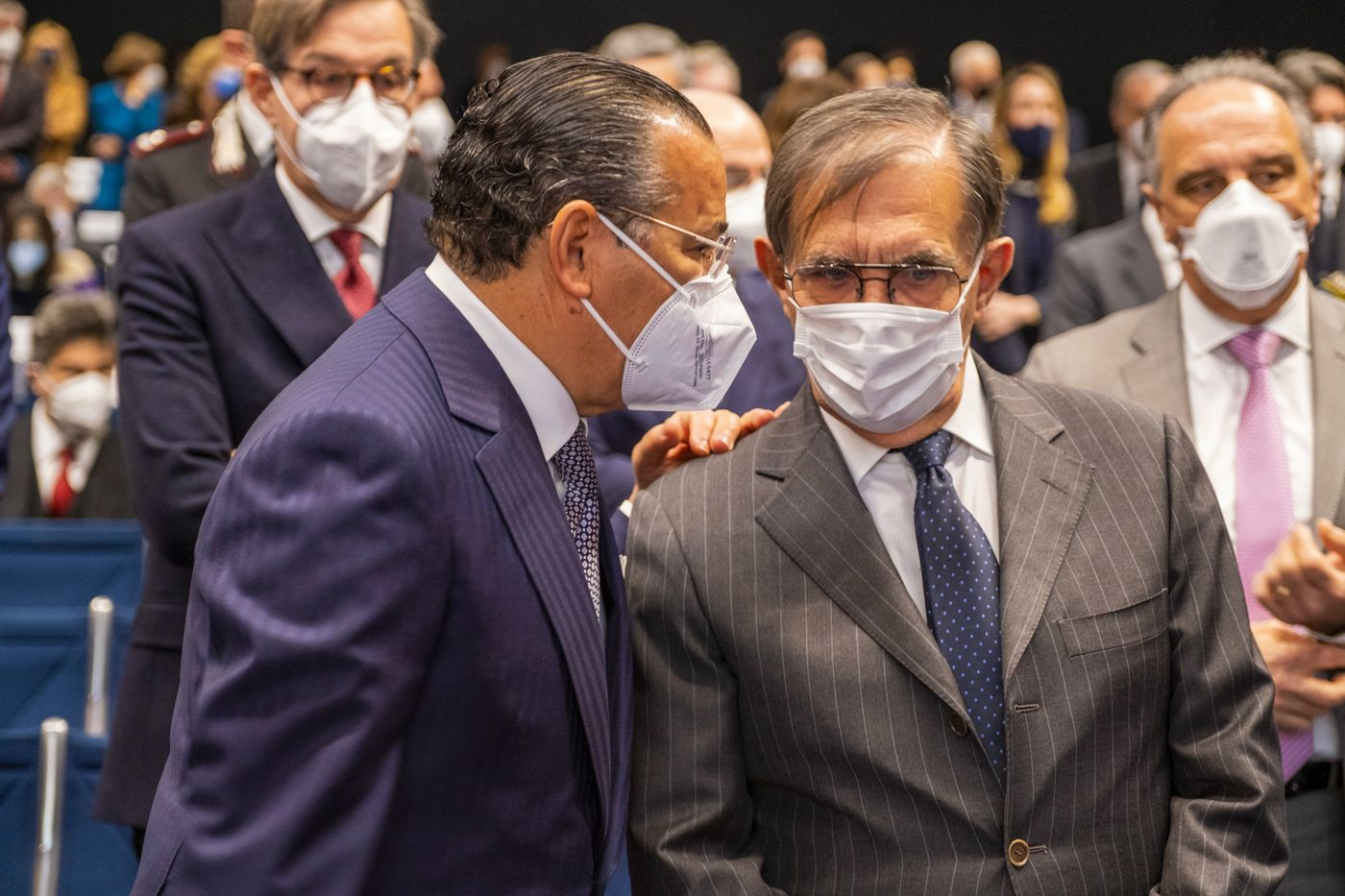 Chairman Kamel Ghribi with Ignazio La Russa, Vice President of the Italian Senate.