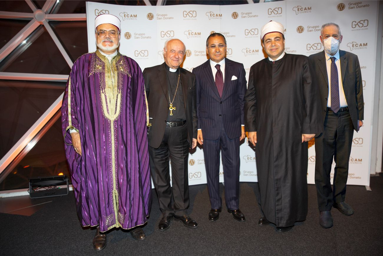 Chairman Kamel Ghribi with Imam Badri Madani Imam of the Mosque of Palermo, Monsignor Vincenzo Paglia President of the Pontifical Academy for Life, Imam Nader Akkad Imam of the Islamic Cultural Center of Italy and Great Mosque of Rome, Rabbi Riccardo Di Segni Chief Rabbi of the Jewish Community of Rome.