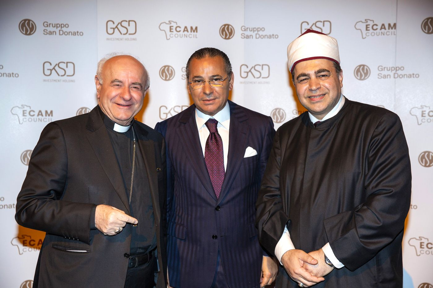 Chairman Kamel Ghribi with Monsignor Vincenzo Paglia President of the Pontifical Academy for Life, Imam Nader Akkad Imam of the Islamic Cultural Center of Italy and Great Mosque of Rome.