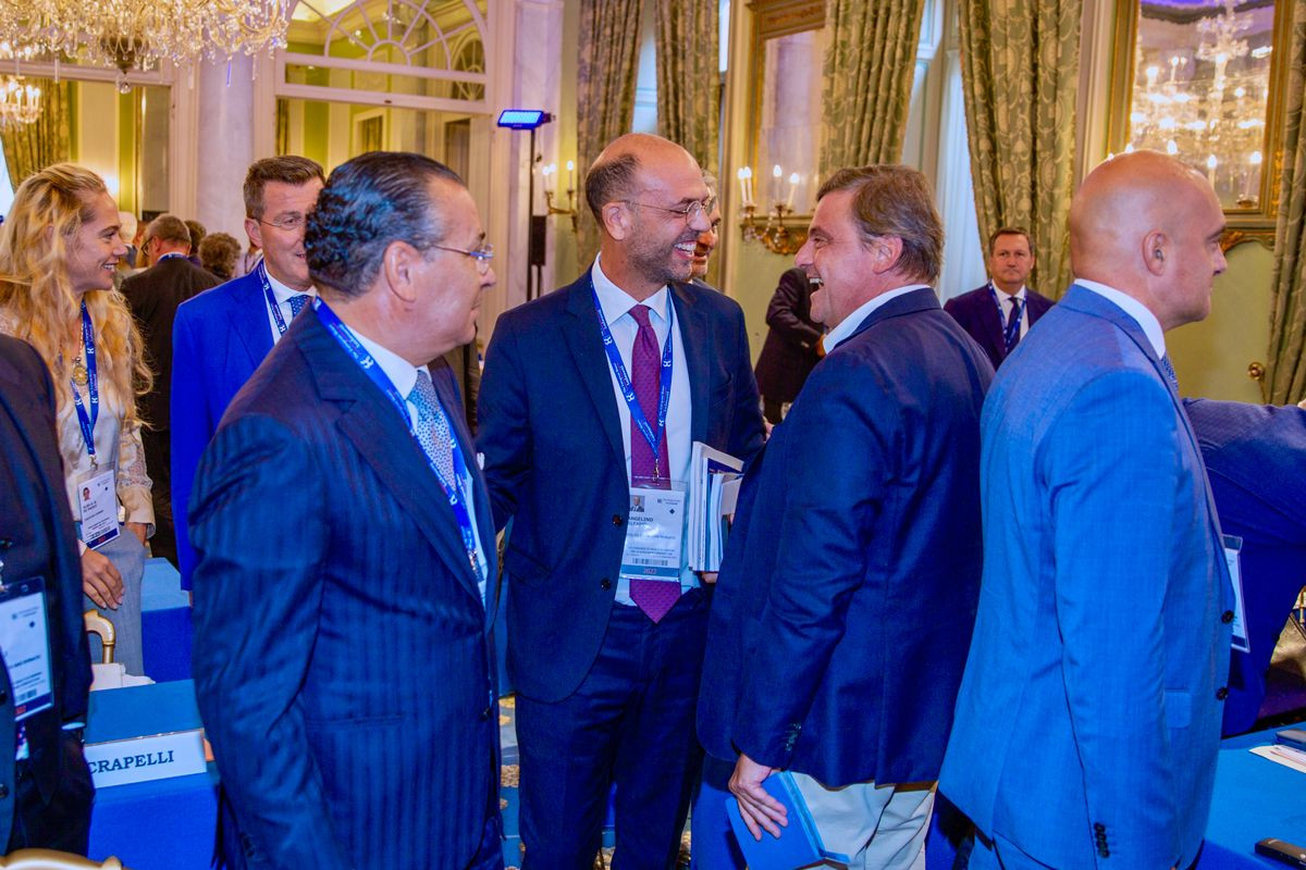 Chairman Kamel Ghribi with Carlo Calenda, Member of the European Parliament.