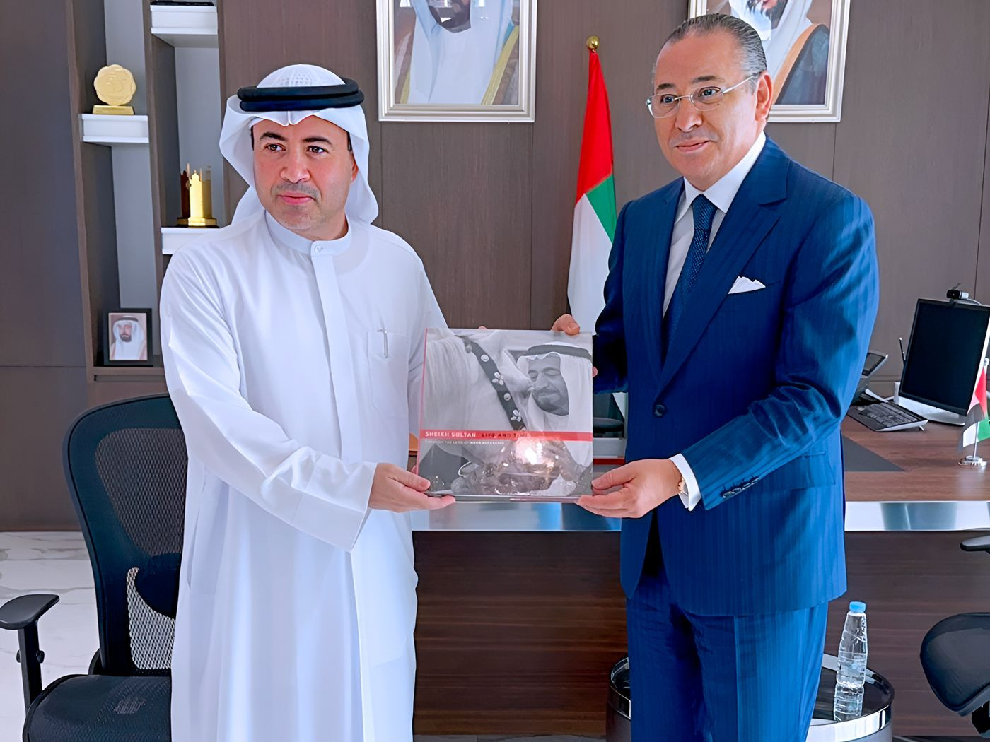 Chairman Kamel Ghribi with H.E. Dr. Abdelaziz Saeed Bin Butti Al Mheiri, Member of Executive Council, Chairman of Sharjah Health Authority.