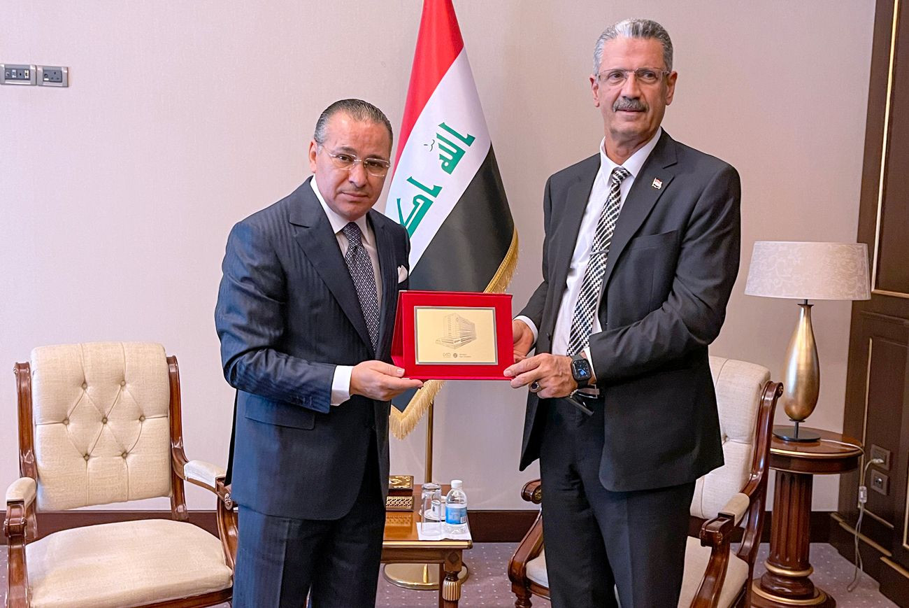 Chairman Kamel Ghribi with H.E. Hayan Abdul-Ghani, Oil Minister of Iraq.