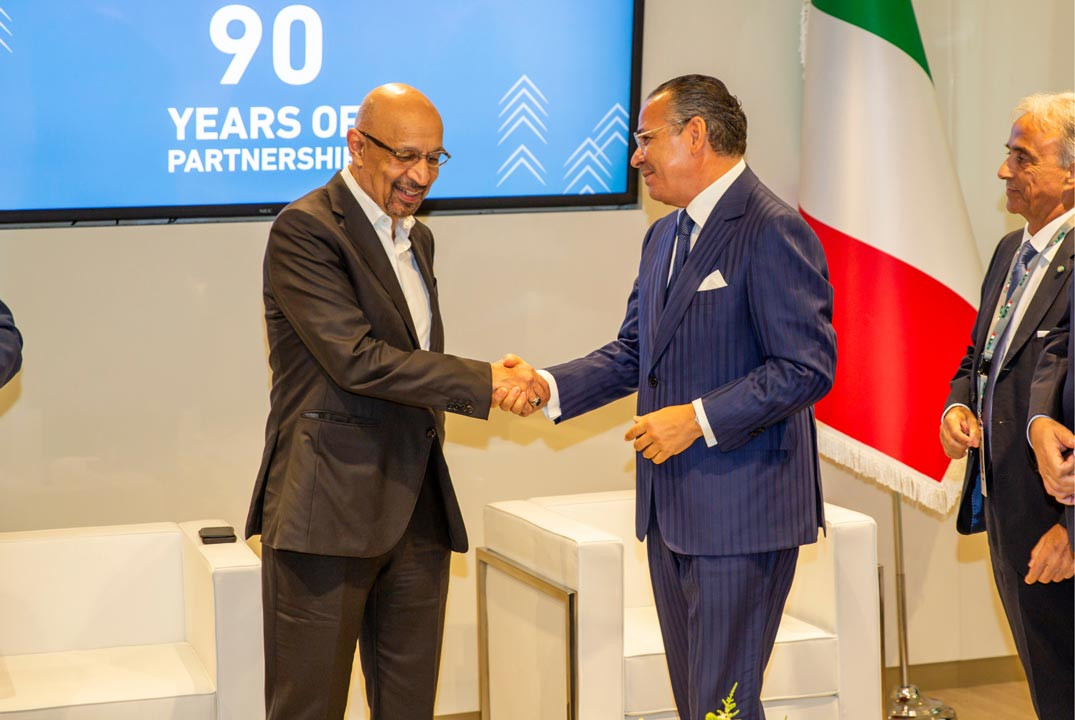 Kamel Ghribi with Khalid Al-Falih, Minister of Investment of Saudi Arabia.