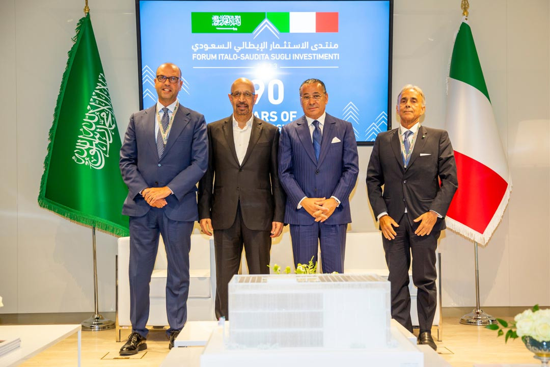 Kamel Ghribi with H.E. Khalid Al-Falih, Minister of Investment of Saudi Arabia.