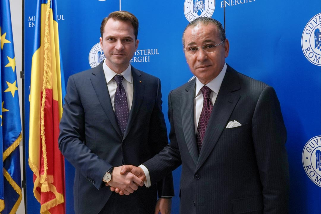 Kamel Ghribi with Honourable Sebastian Ioan Burduja, Minister of Energy, Romania.