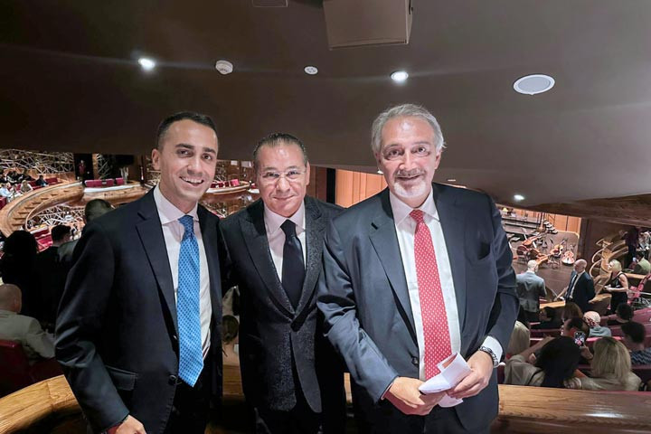 Kamel Ghribi with Luigi Di Maio EU Special Representative for the Gulf and Francesco Rocca, President of the International Federation of the Red Cross and Red Crescent and President of the Lazio region.