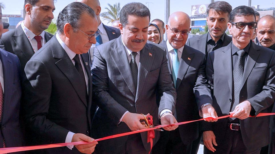 Kamel Ghribi with H.E. Mohammed Shia' Al-Sudani, Prime Minister of Iraq, Salih Mahdi Al-Hasnawi, Minister of Health of Iraq and Youssef Ghanawi, Governor of Najaf.