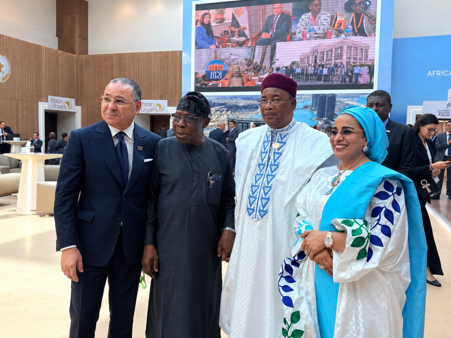 <p>Kamel Ghribi with H.E. Ouhoumoudou Mahamadou, former Prime Minister of Niger and H.E. Olusegun Obasanjo, Former President of Nigeria</p>
