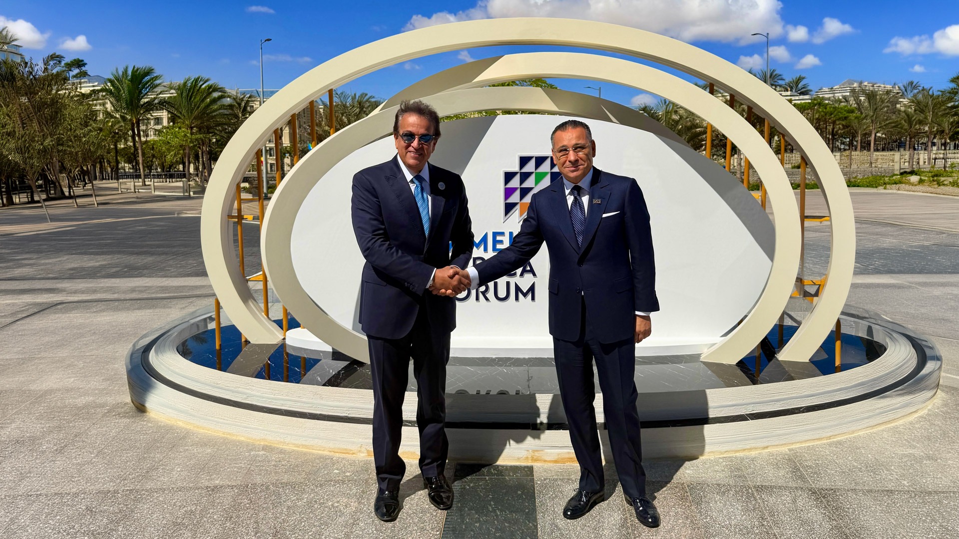 <p>Kamel Ghribi with Khaled Abdel Ghaffar Ministry of Health and Population of Egypt</p>