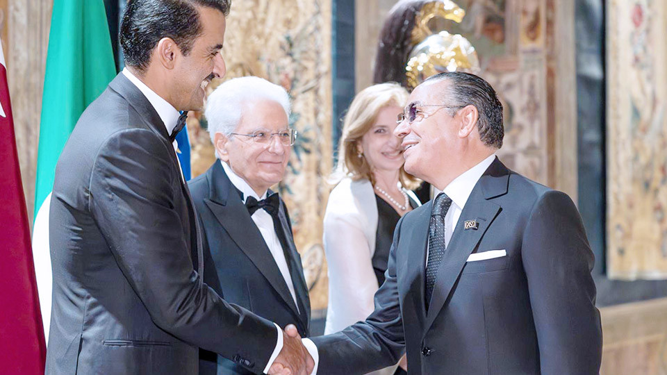 Kamel Ghribi with H.E. Sheikh Tamin bin Hamad Al-Thani, Emir of Qatar.