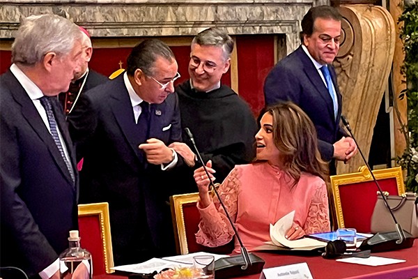 Kamel Ghribi with H.E. Rania al-Yāsīn, Queen consort of Jordan.